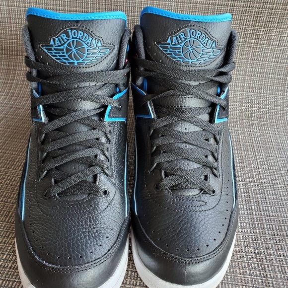 ***SOLD***Air Jordan Retro 2 - Picture 4 of 8